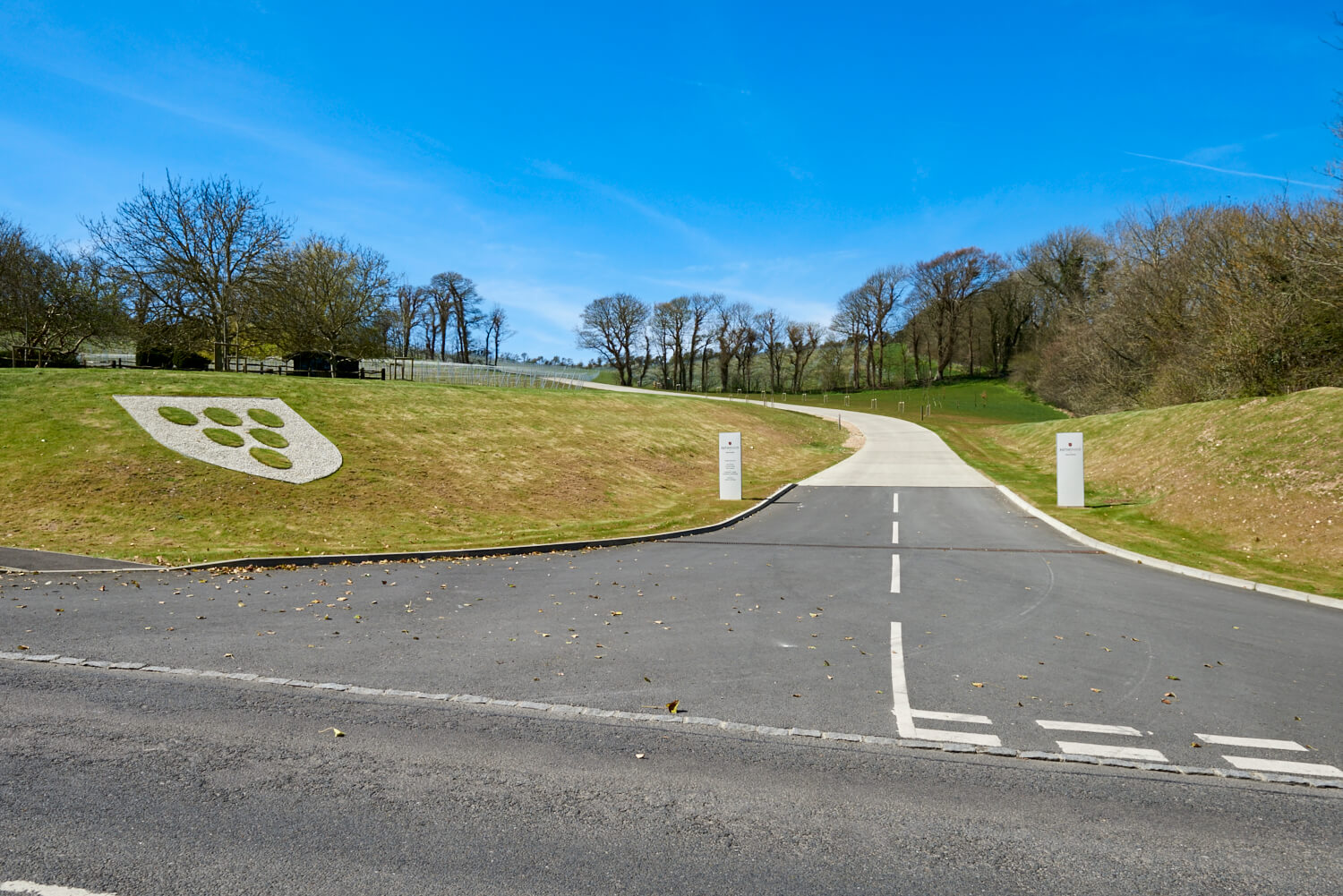 Rathfinny entrance